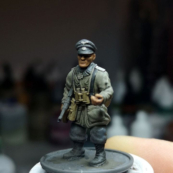 Col.Muller COLONEL VON DER HEYDTE HQ