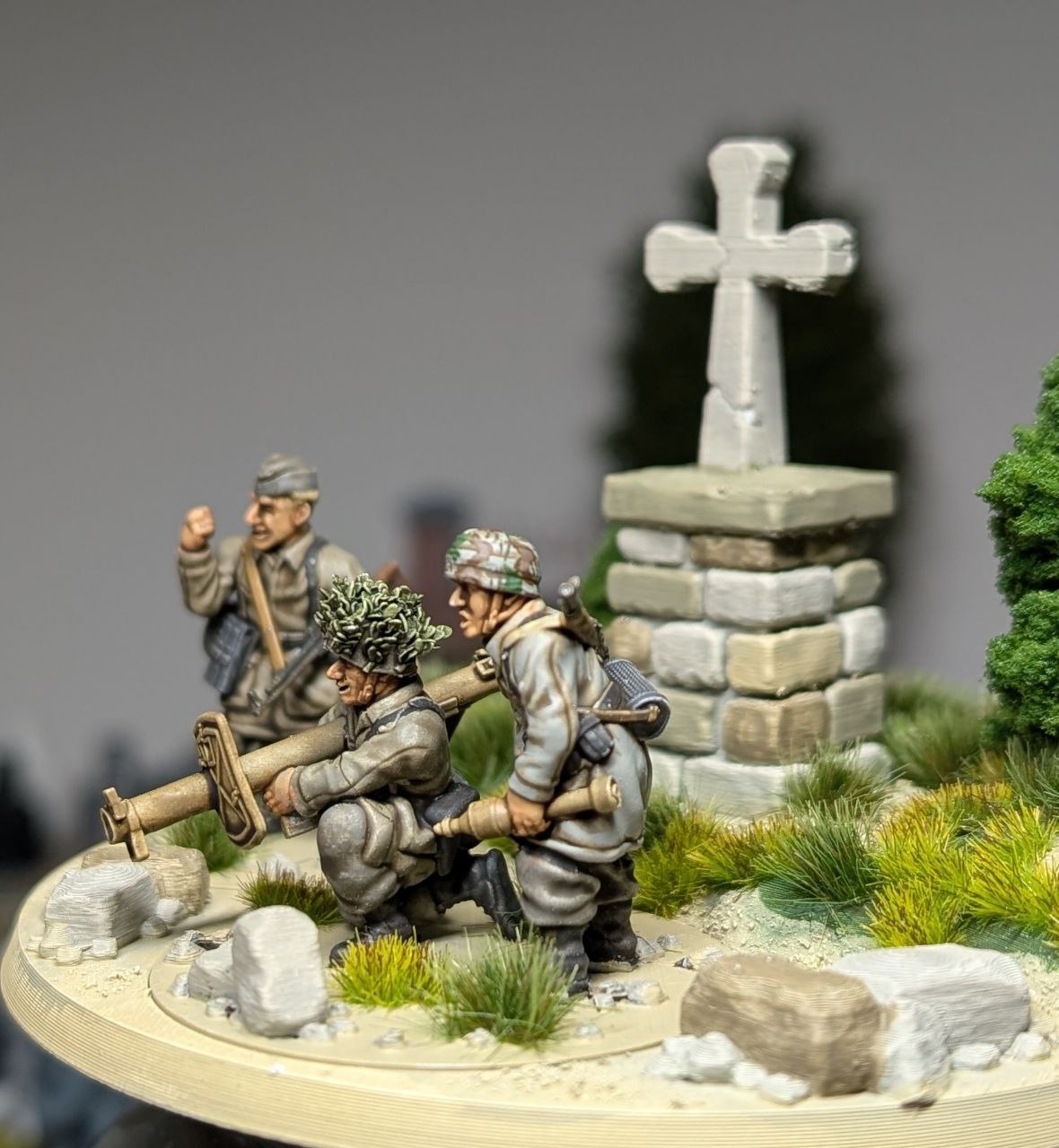 Col.Muller Fallschirmjager "Getroffen!" No base included