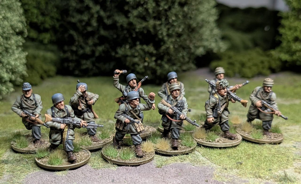 Col.Muller German Fallschirmjager Complete Squad