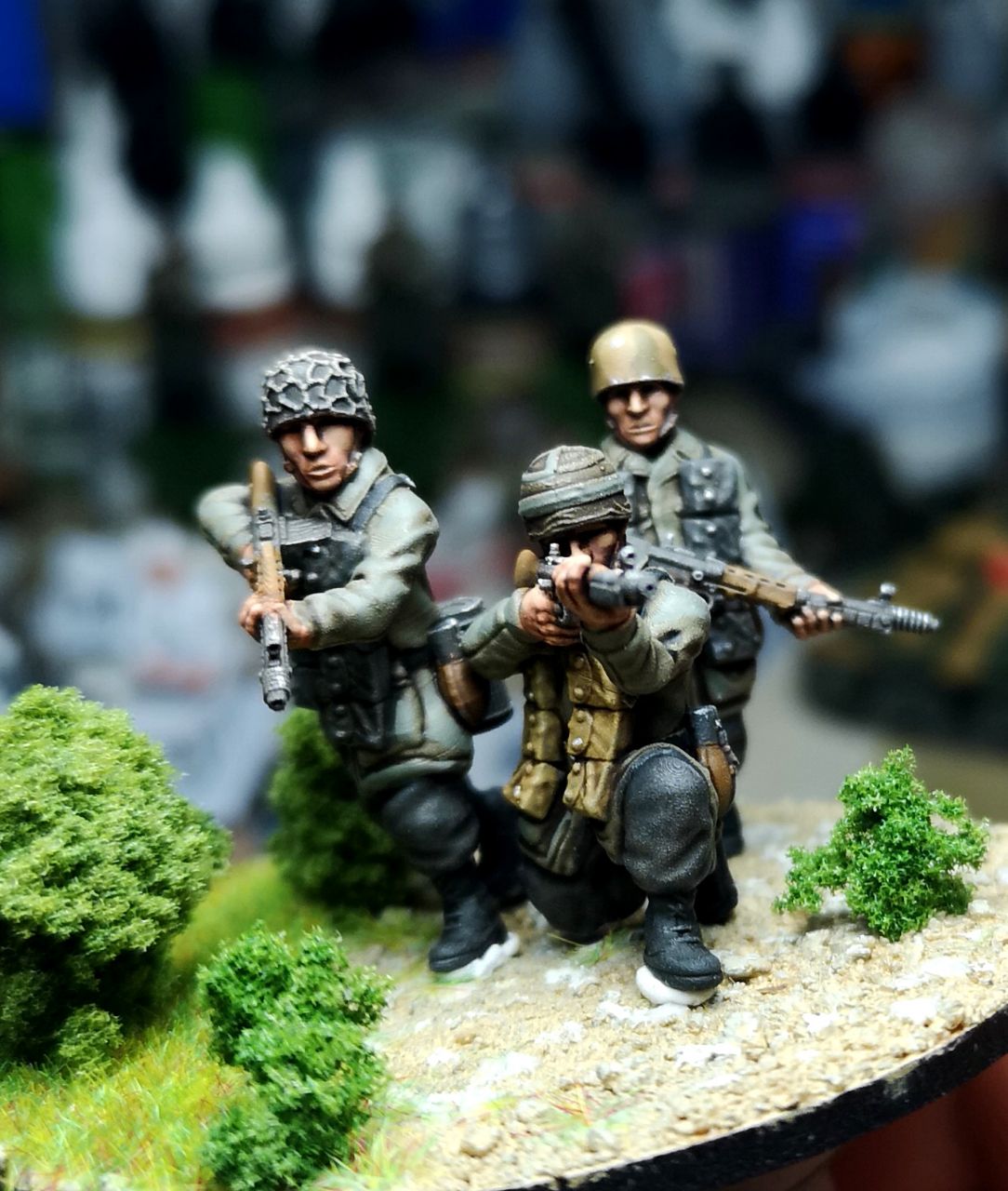 Col.Muller German Fallschirmjager FG42 Team 1