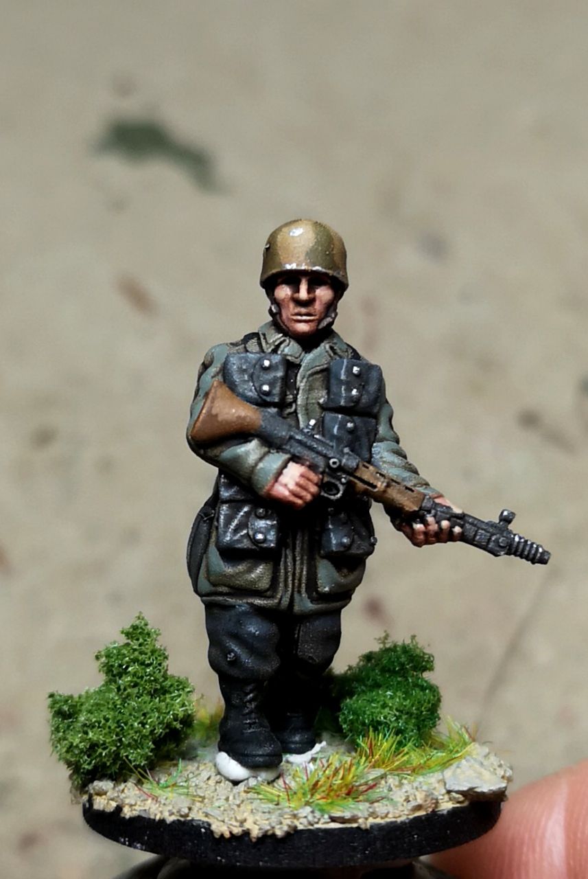 Col.Muller German Fallschirmjager FG42 Team 1