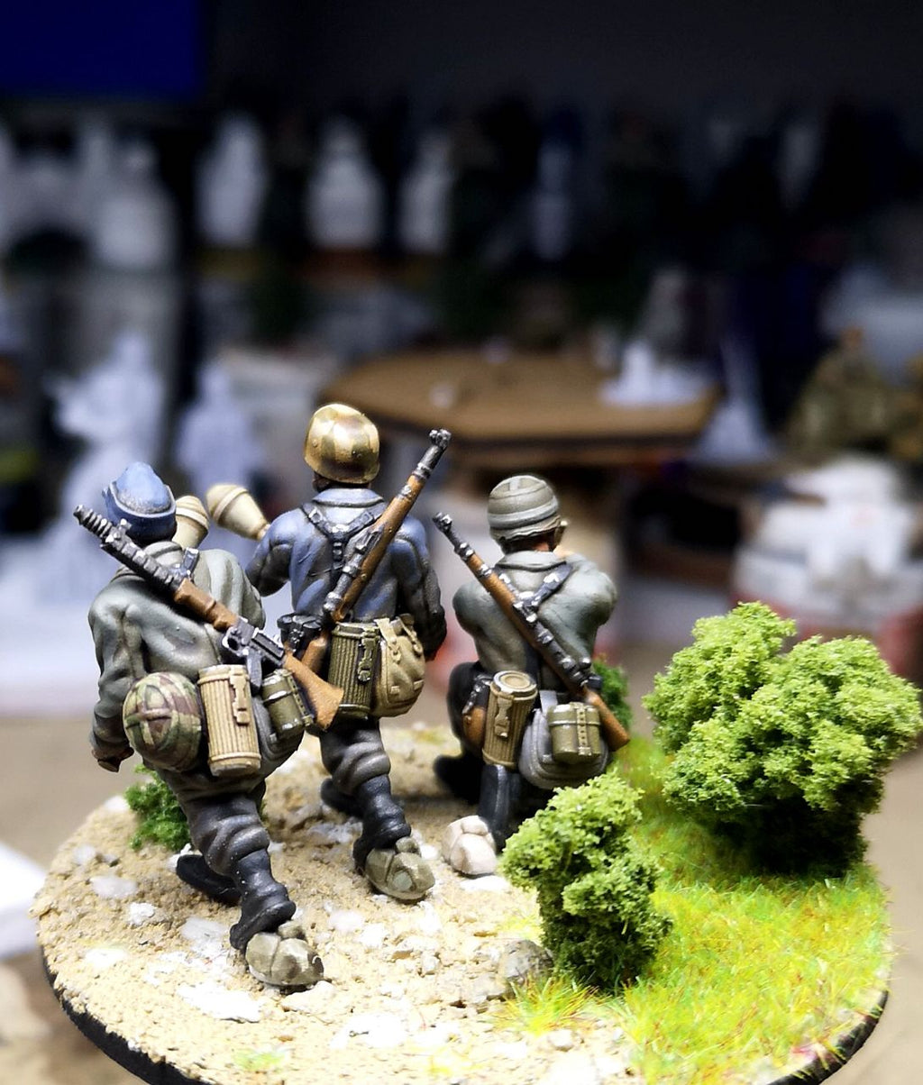 Col.Muller German Fallschirmjager Panzerfaust team 1