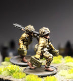 Col. Muller US Airborne LMG Team Moving 2