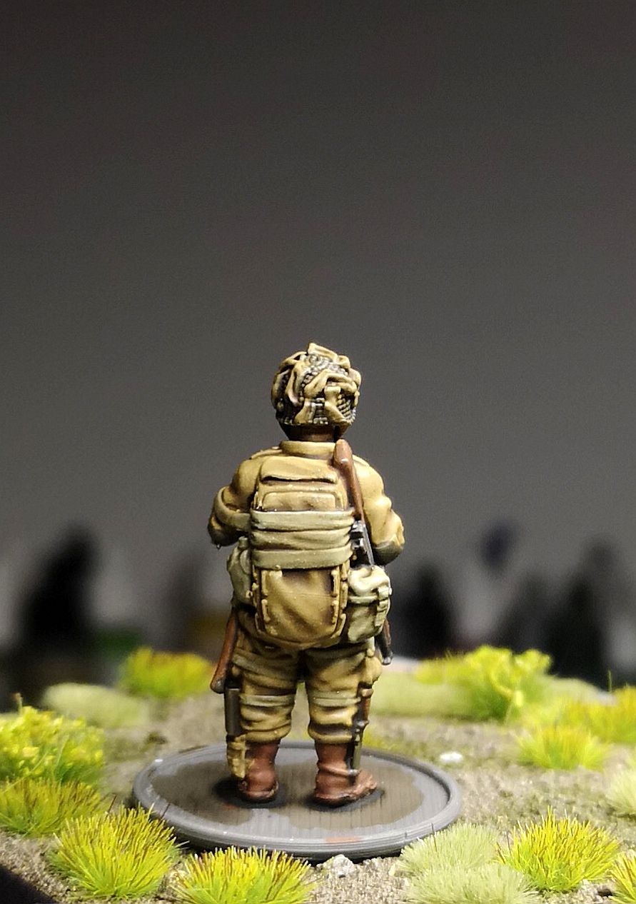 Col. Muller US Airborne paratrooper Ready To Jump