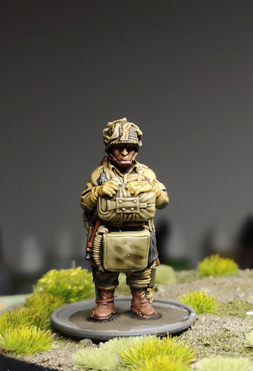 Col. Muller US Airborne paratrooper Ready To Jump
